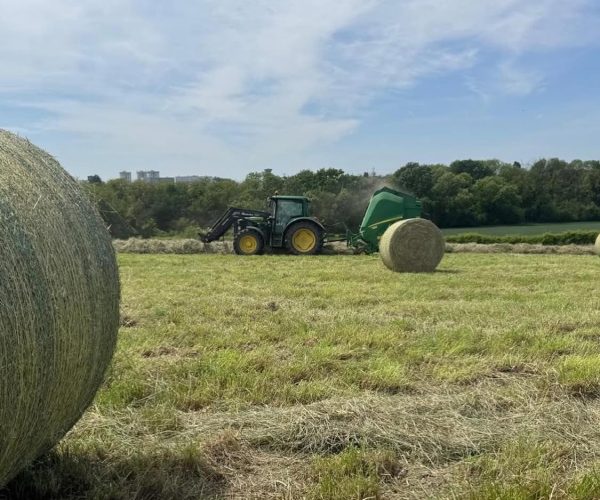 foin tracteur